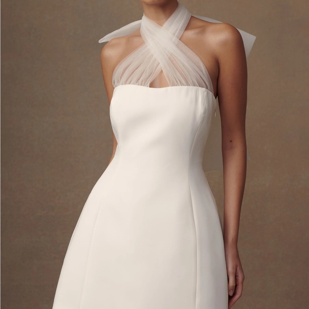 Elegant White Halter Dress